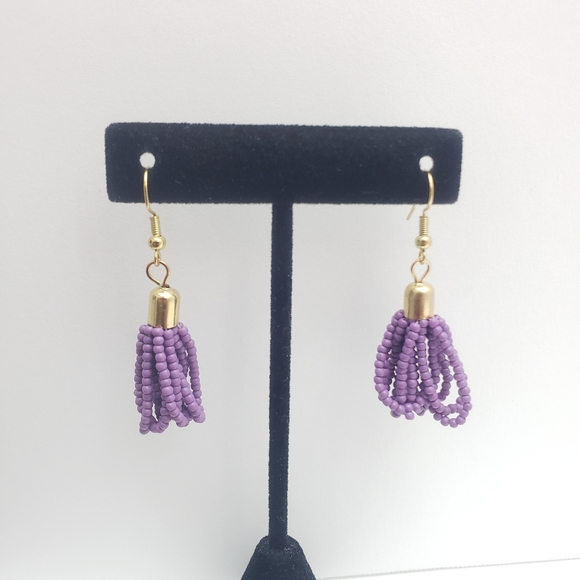New Boho Lavender/Lilac Seed Bead Drop/Dangle Earrings, 18k Plated French Wires - Picture 4 of 4
